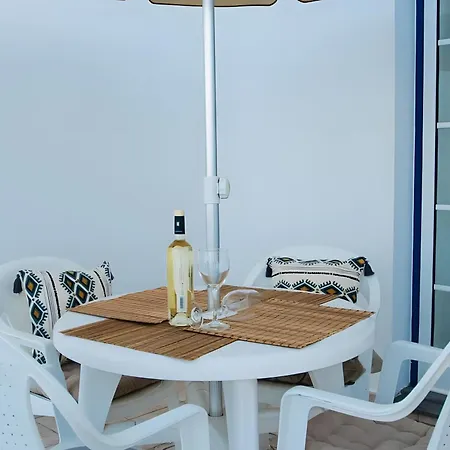6 - Caleta Campos * أرايتا